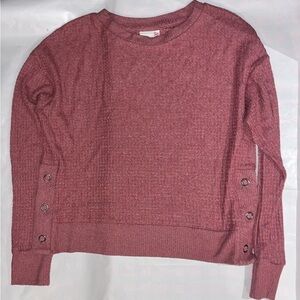 SO pink Waffle Knit Crew Neck Sweater w hip snaps buttons- M Medium